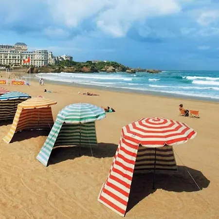 Coco Elaura Modern Duplex With 2 Bedrooms And A Balcony In Biarritz