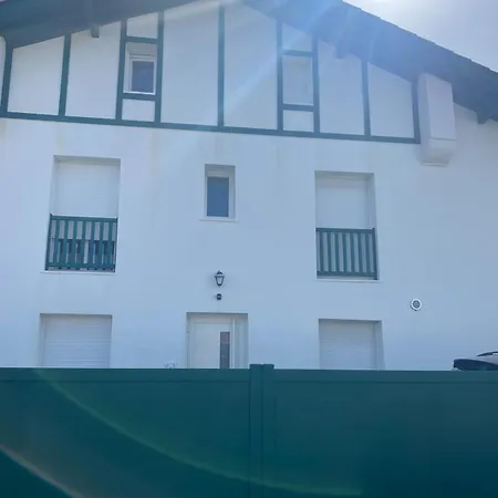 Apartment Coco Elaura Modern Duplex With 2 Bedrooms And A Balcony In
